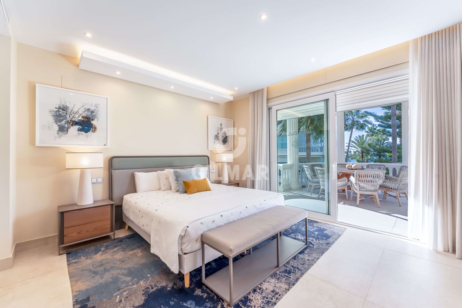 3 soveværelse Lejlighed til salg i New Golden Mile med swimmingpool - € 4.000.000 (Ref: 9554378)