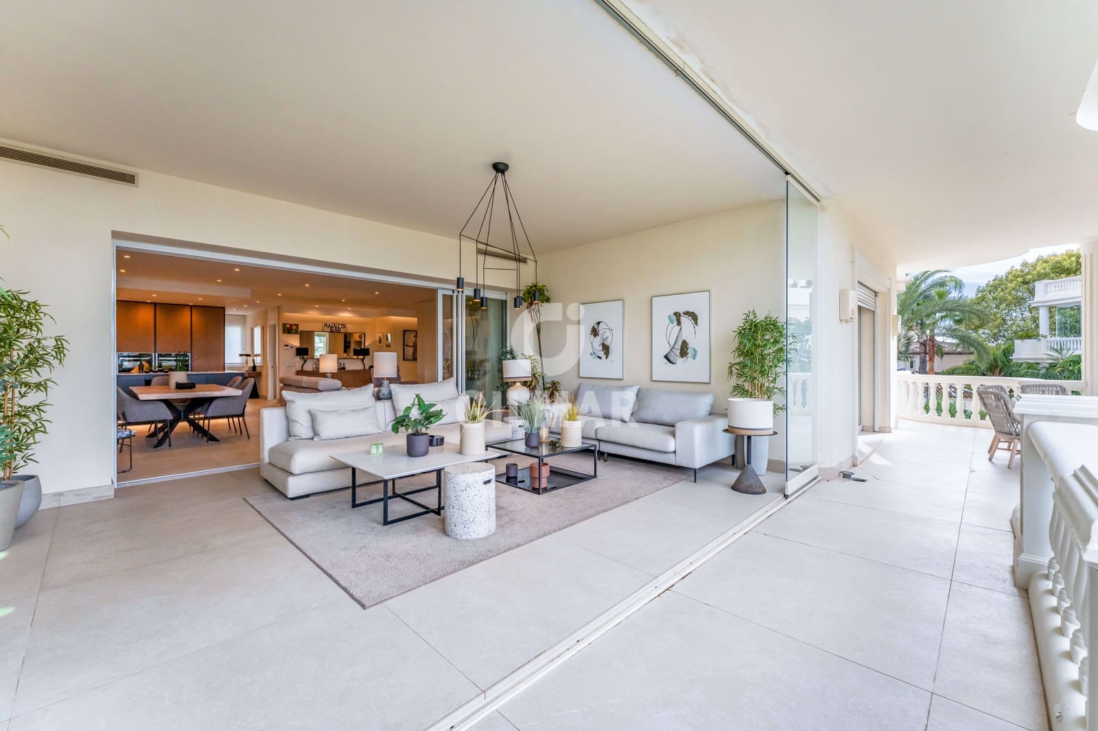 3 soveværelse Lejlighed til salg i New Golden Mile med swimmingpool - € 4.000.000 (Ref: 9554378)