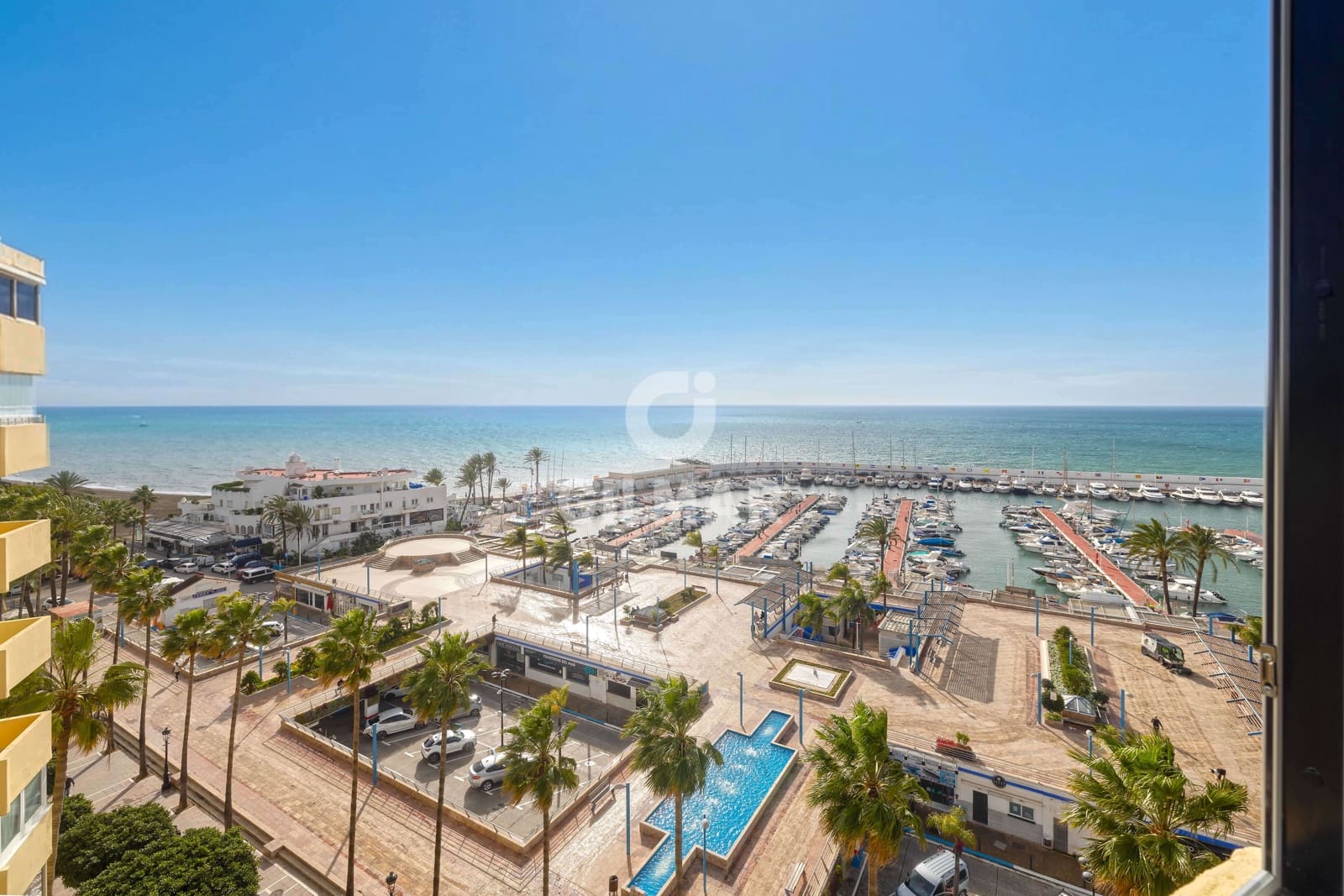 Piso de 3 habitaciones en Marbella en venta con piscina garaje - 1.475.000 € (Ref: 9557332)