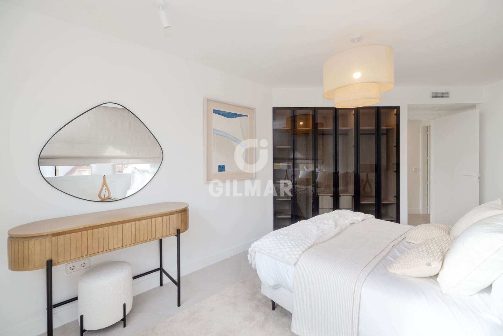 Piso de 3 habitaciones en Marbella en venta con piscina garaje - 1.475.000 € (Ref: 9557332)