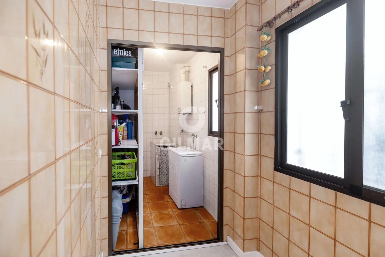 3 makuuhuone Kattohuoneisto myytävänä paikassa Estepona - 425 000 € (Ref: 9558993)