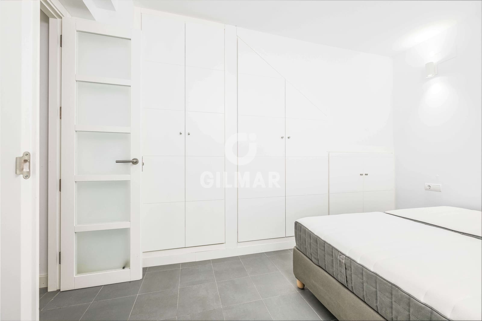 2 makuuhuone Asunto myytävänä paikassa Cadiz kaupunki - 525 000 € (Ref: 9563684)