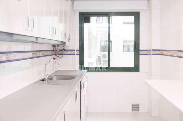 2 camera da letto Appartamento in vendita in Huerta Belón - Calvario, Marbella con garage - 520.000 € (Rif: 9563997)