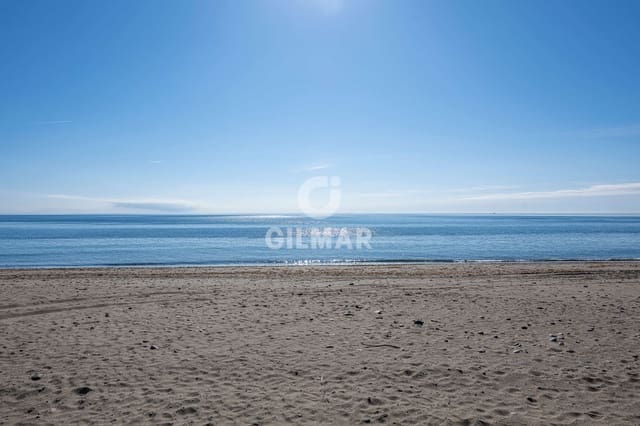 3 makuuhuone Asunto myytävänä paikassa El Velerín, Estepona mukana uima-altaan - 1 995 000 € (Ref: 9566780)