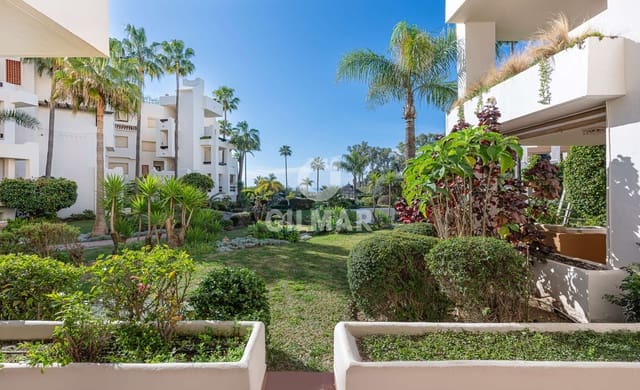 3 makuuhuone Asunto myytävänä paikassa El Velerín, Estepona mukana uima-altaan - 1 995 000 € (Ref: 9566780)