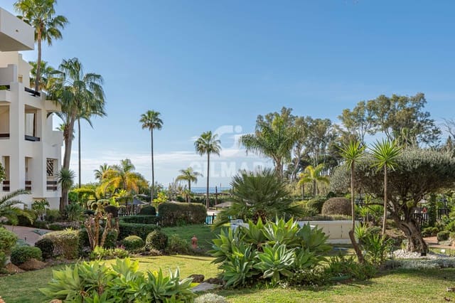 3 makuuhuone Asunto myytävänä paikassa El Velerín, Estepona mukana uima-altaan - 1 995 000 € (Ref: 9566780)