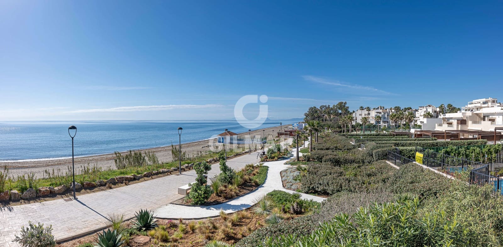 3 Zimmer Wohnung zu verkaufen in El Velerin mit Pool - 1.995.000 € (Ref: 9566780)