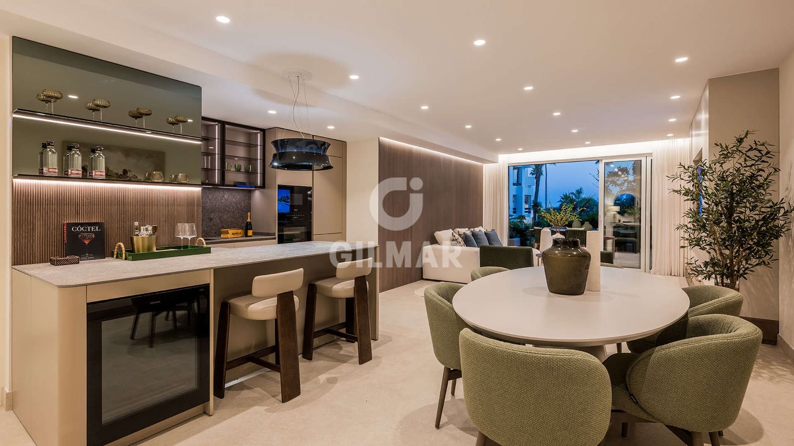Piso de 3 habitaciones en El Velerín en venta con piscina - 1.995.000 € (Ref: 9566780)