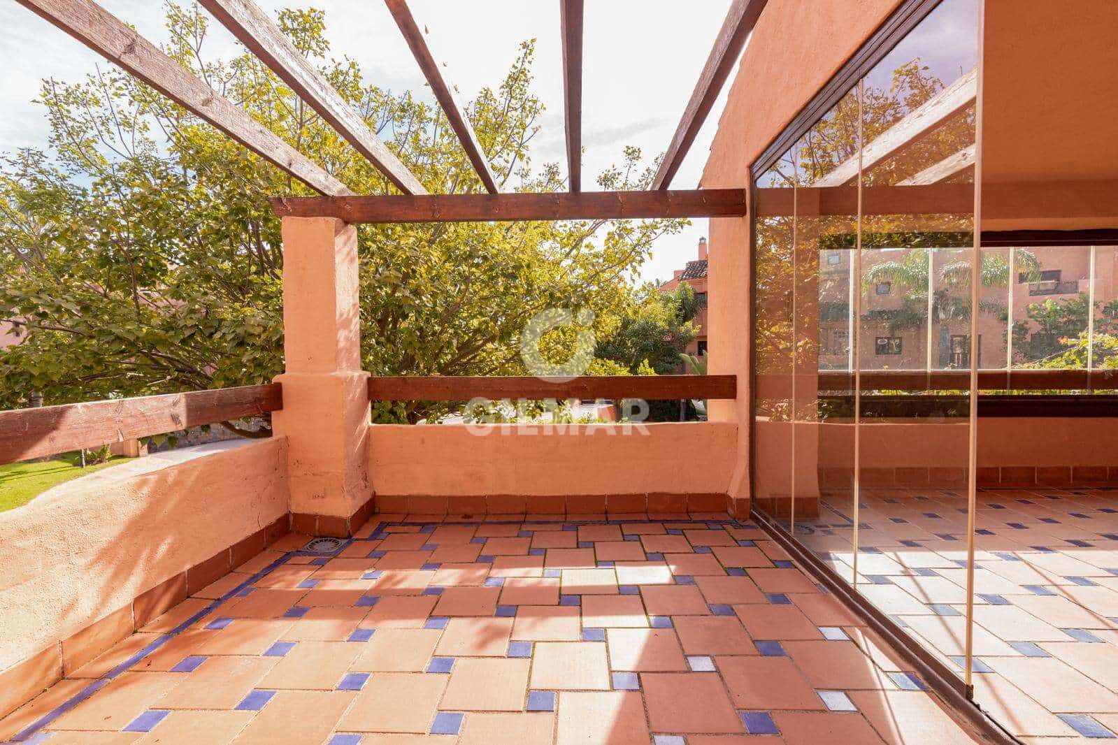 4 Zimmer Wohnung zu verkaufen in Atalaya-Isdabe mit Garage - 850.000 € (Ref: 9569507)
