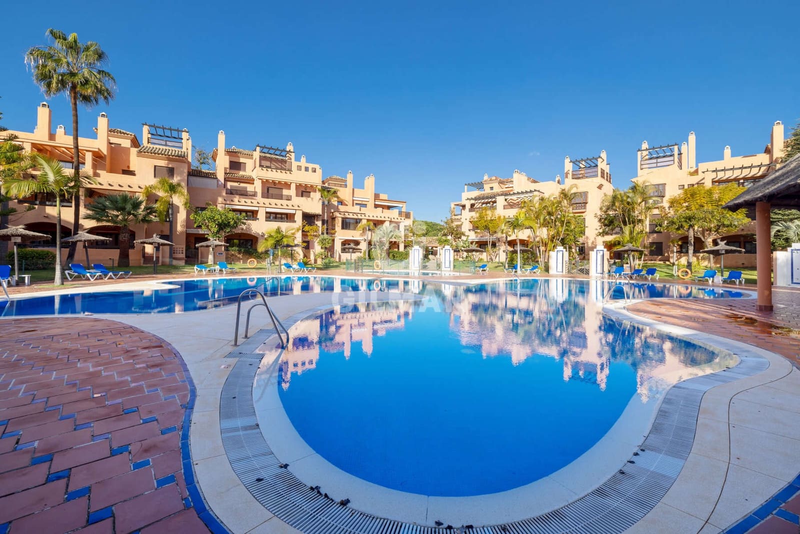 4 Zimmer Wohnung zu verkaufen in Atalaya-Isdabe mit Garage - 850.000 € (Ref: 9569507)