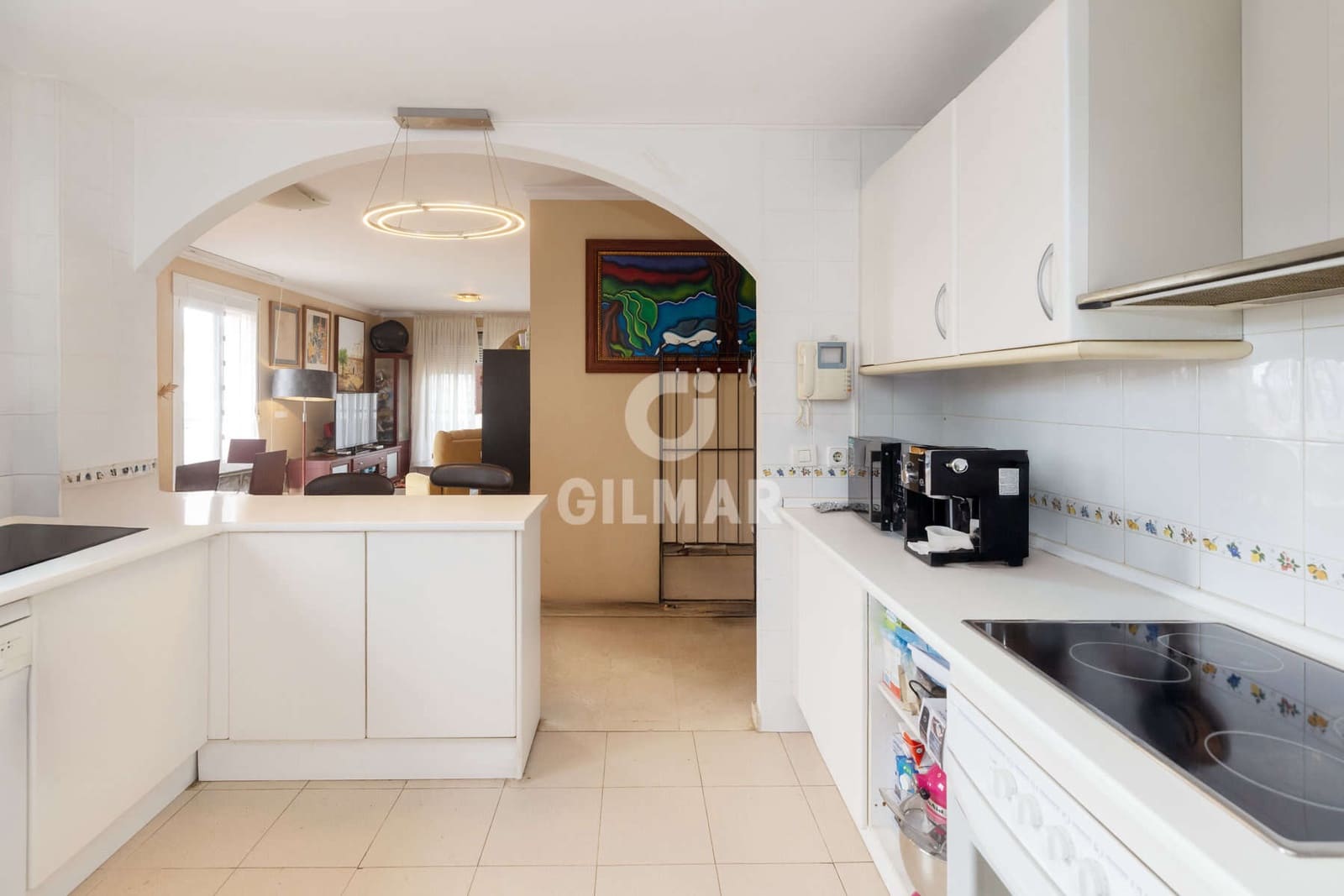 3 soveværelse Lejlighed til salg i Estepona med swimmingpool garage - € 465.000 (Ref: 9571978)