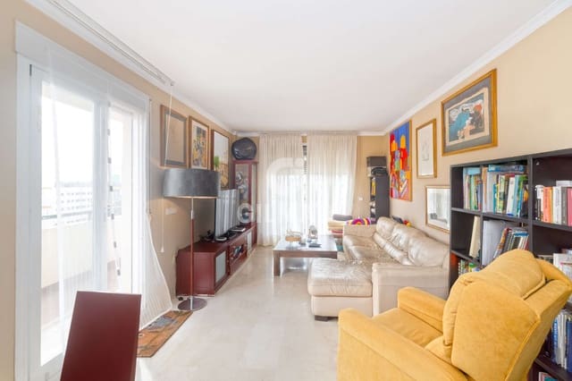 3 makuuhuone Asunto myytävänä paikassa Huerta Nueva, Estepona mukana uima-altaan 
autotalli - 465 000 € (Ref: 9571978)