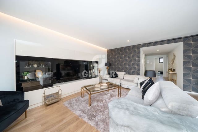 5 soverom Leilighet til salgs i Peñagrande, Madrid by med svømmebasseng garasje - € 1 800 000 (Ref: 9573422)