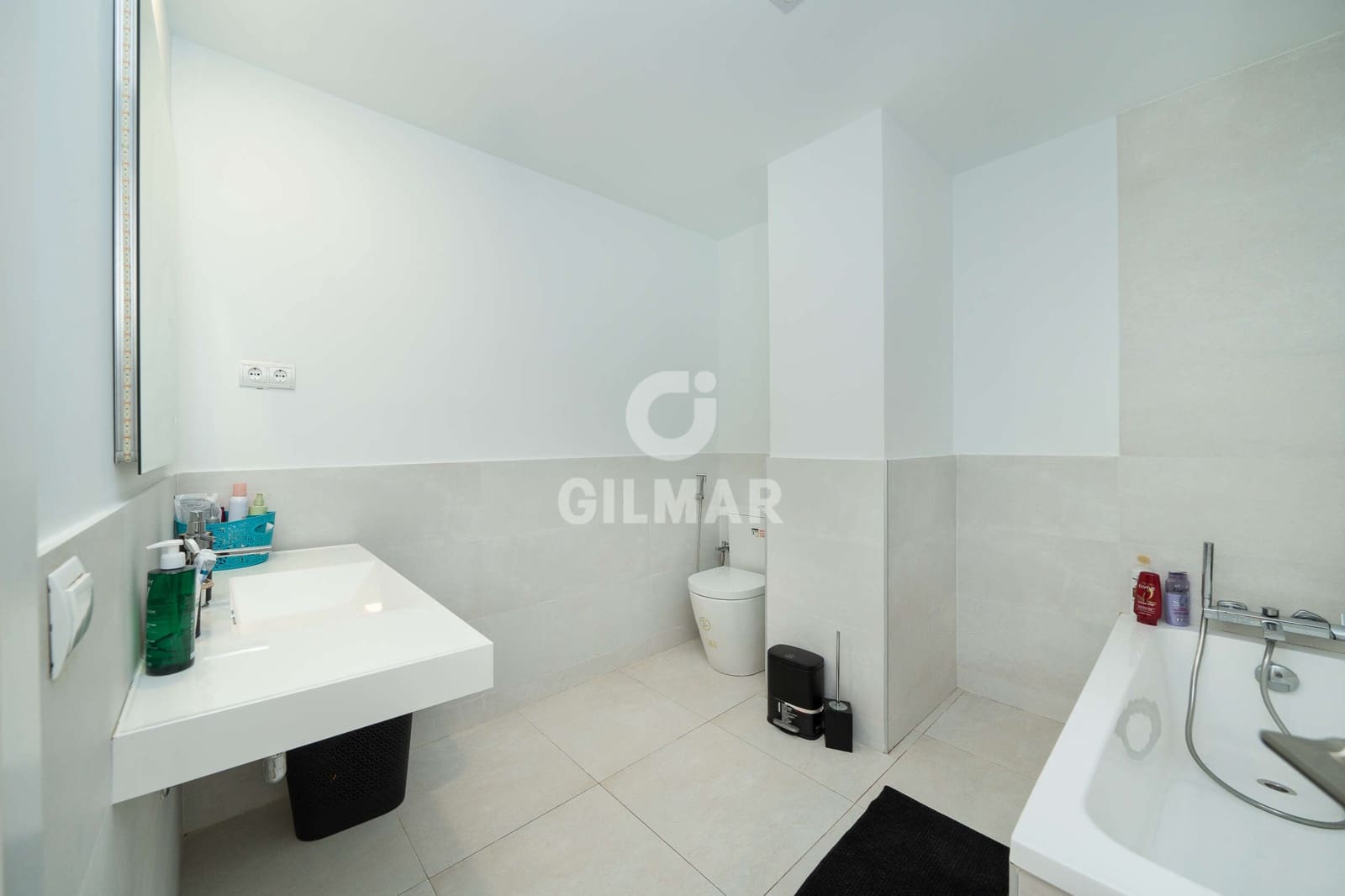 5 soverom Leilighet til salgs i Madrid by med svømmebasseng garasje - € 1 800 000 (Ref: 9573422)