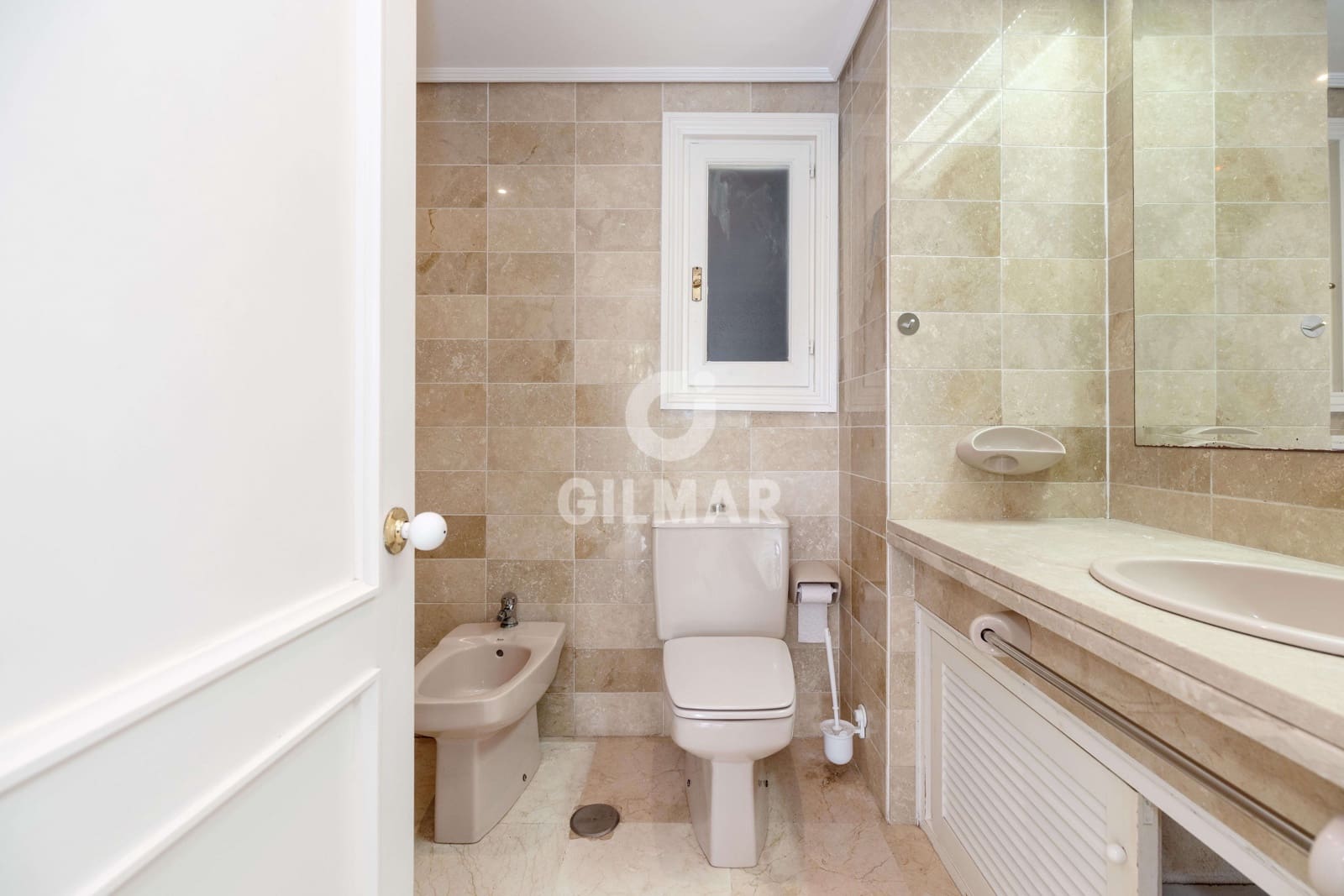 3 chambre Appartement à vendre à Elviria avec piscine garage - 900 000 € (Ref: 9575117)