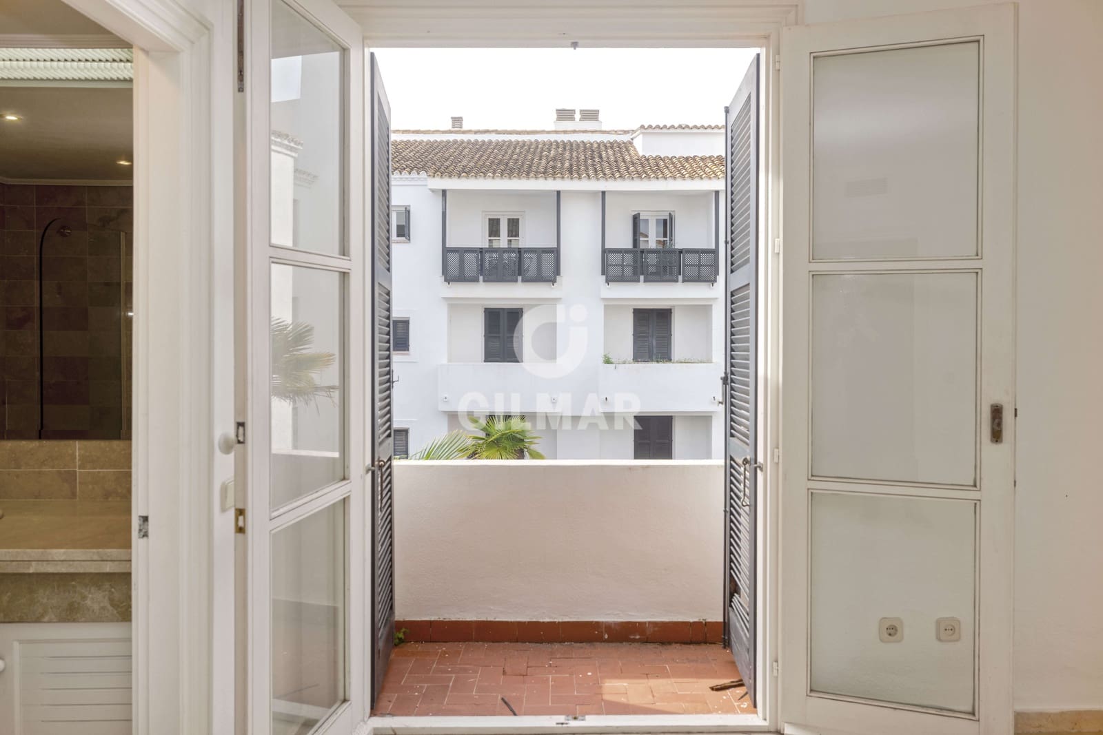 3 chambre Appartement à vendre à Elviria avec piscine garage - 900 000 € (Ref: 9575117)