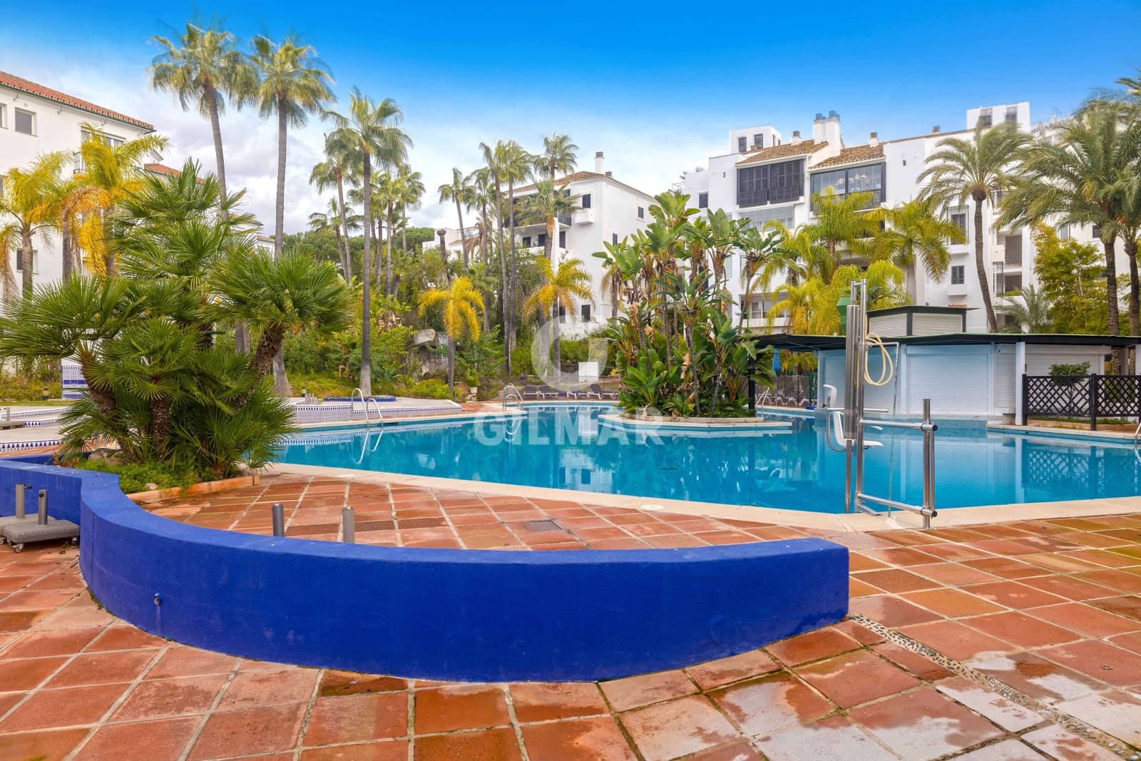 3 chambre Appartement à vendre à Elviria avec piscine garage - 900 000 € (Ref: 9575117)