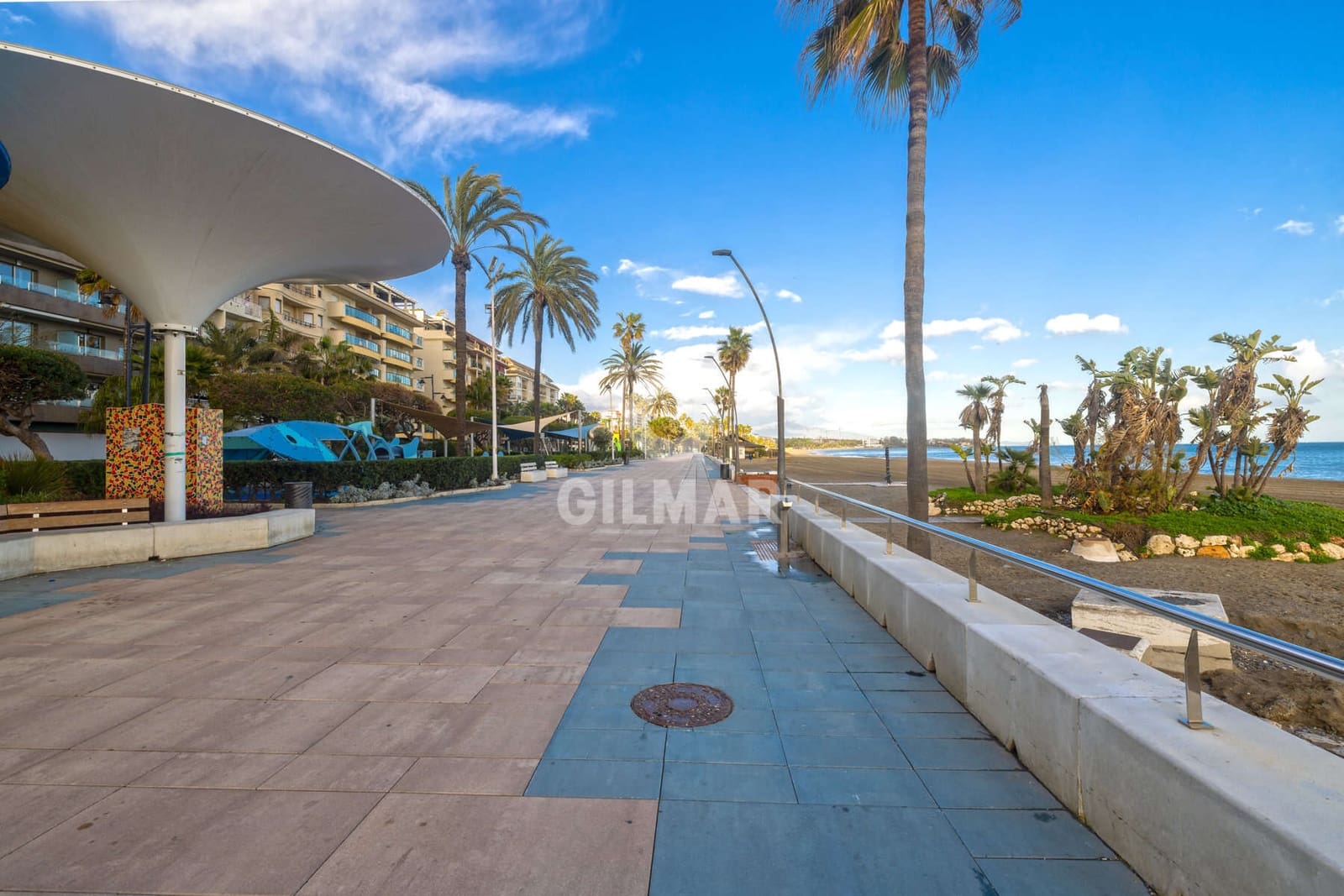 2 chambre Appartement à vendre à Estepona - 492 000 € (Ref: 9580432)