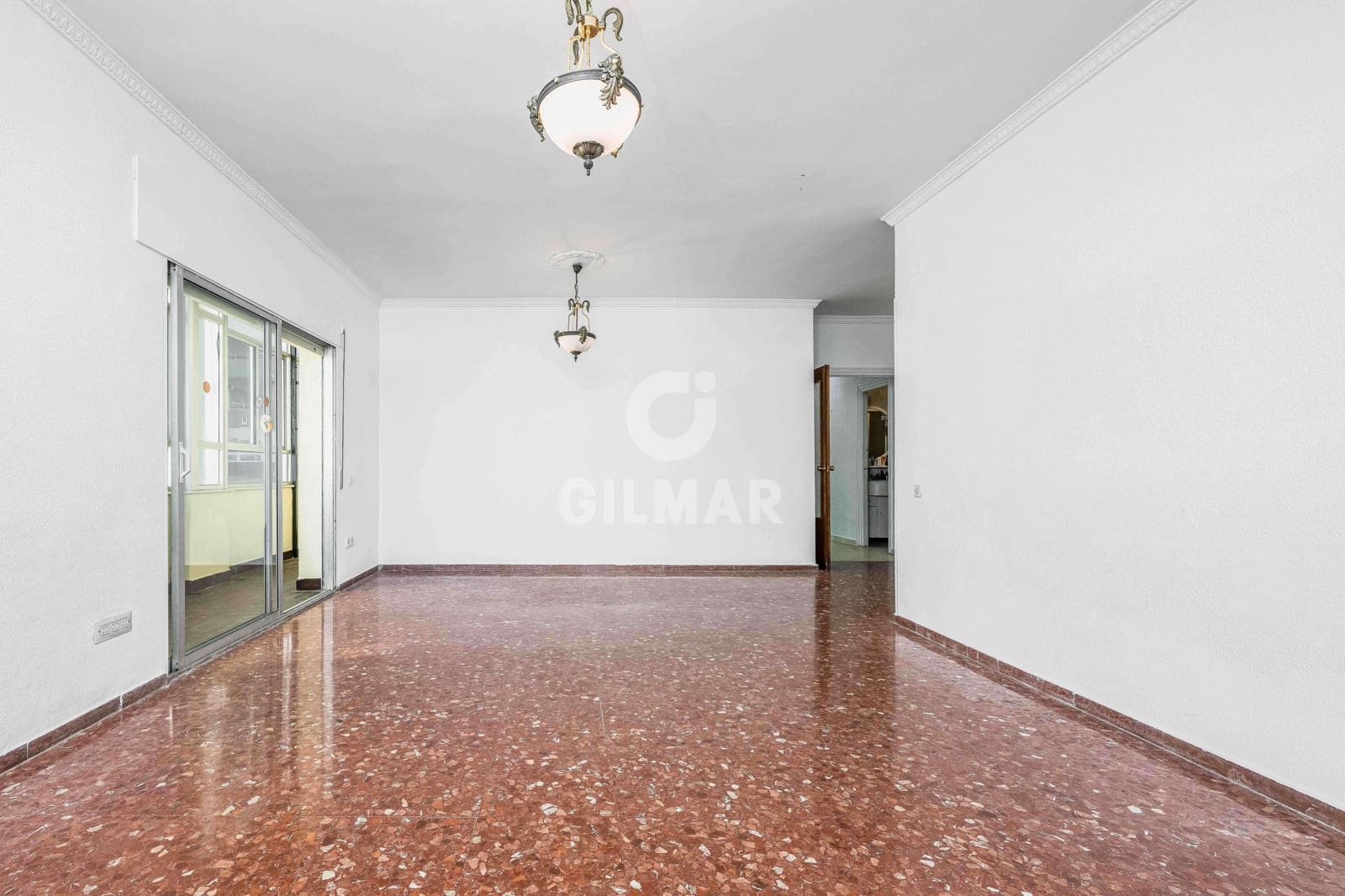 Piso de 4 habitaciones en Cádiz ciudad en venta con garaje - 690.000 € (Ref: 9581281)