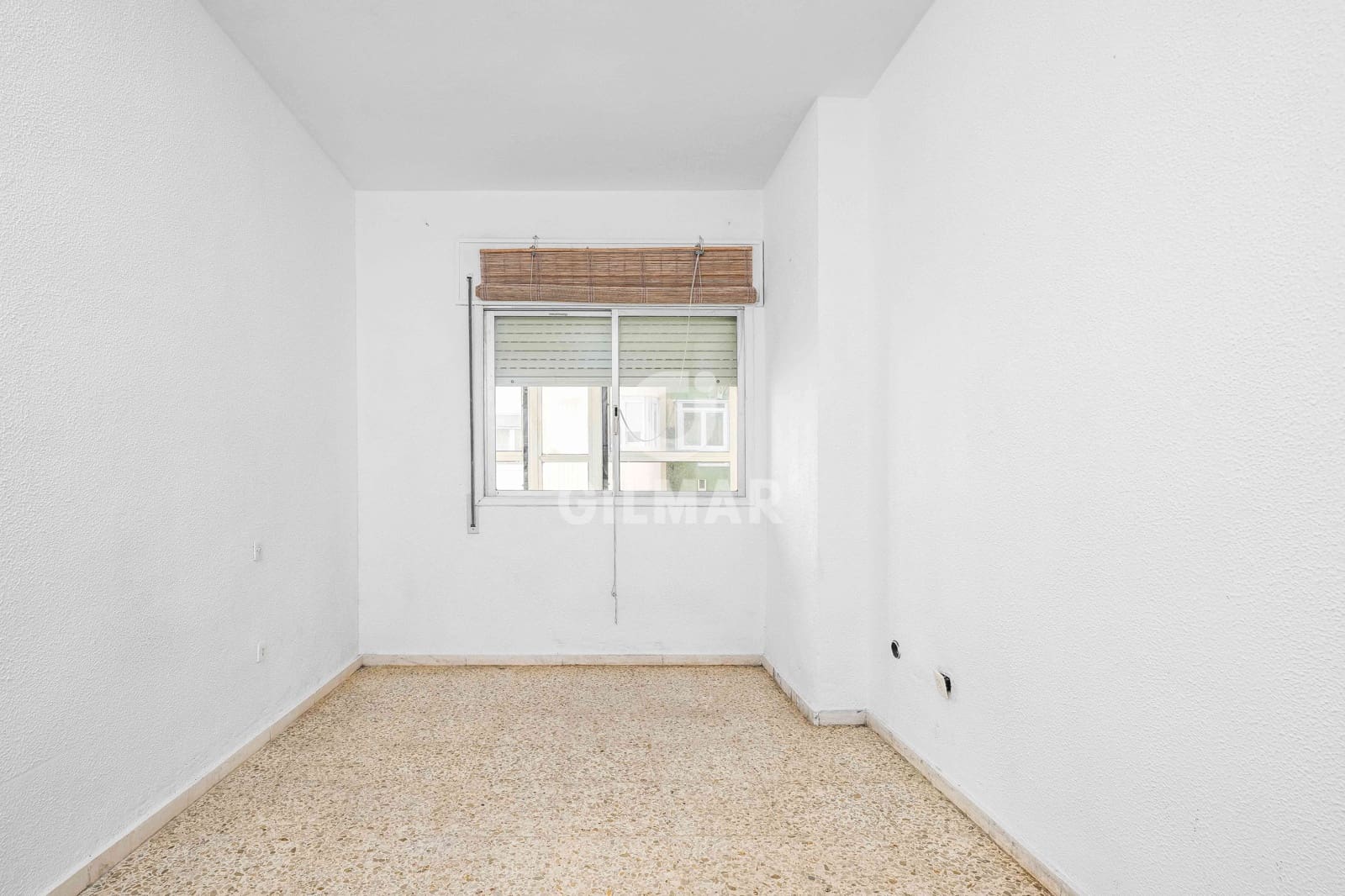 Piso de 4 habitaciones en Cádiz ciudad en venta con garaje - 690.000 € (Ref: 9581281)