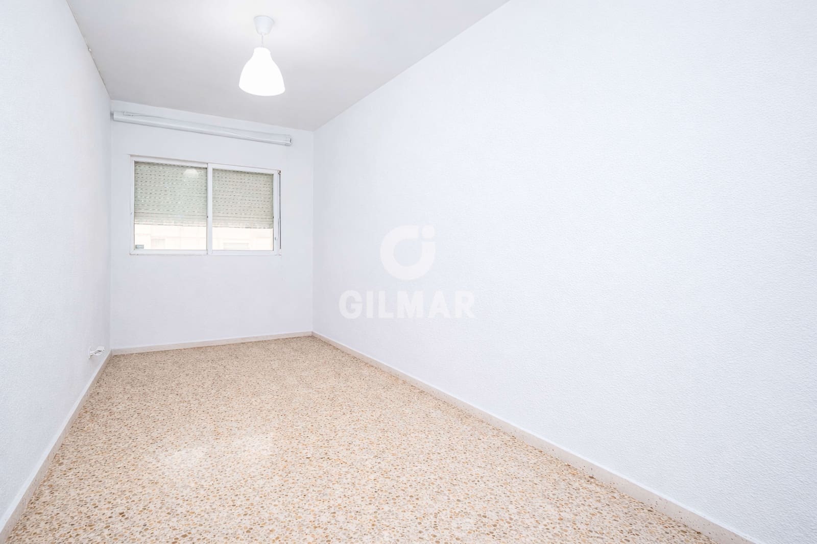 Piso de 4 habitaciones en Cádiz ciudad en venta con garaje - 690.000 € (Ref: 9581281)