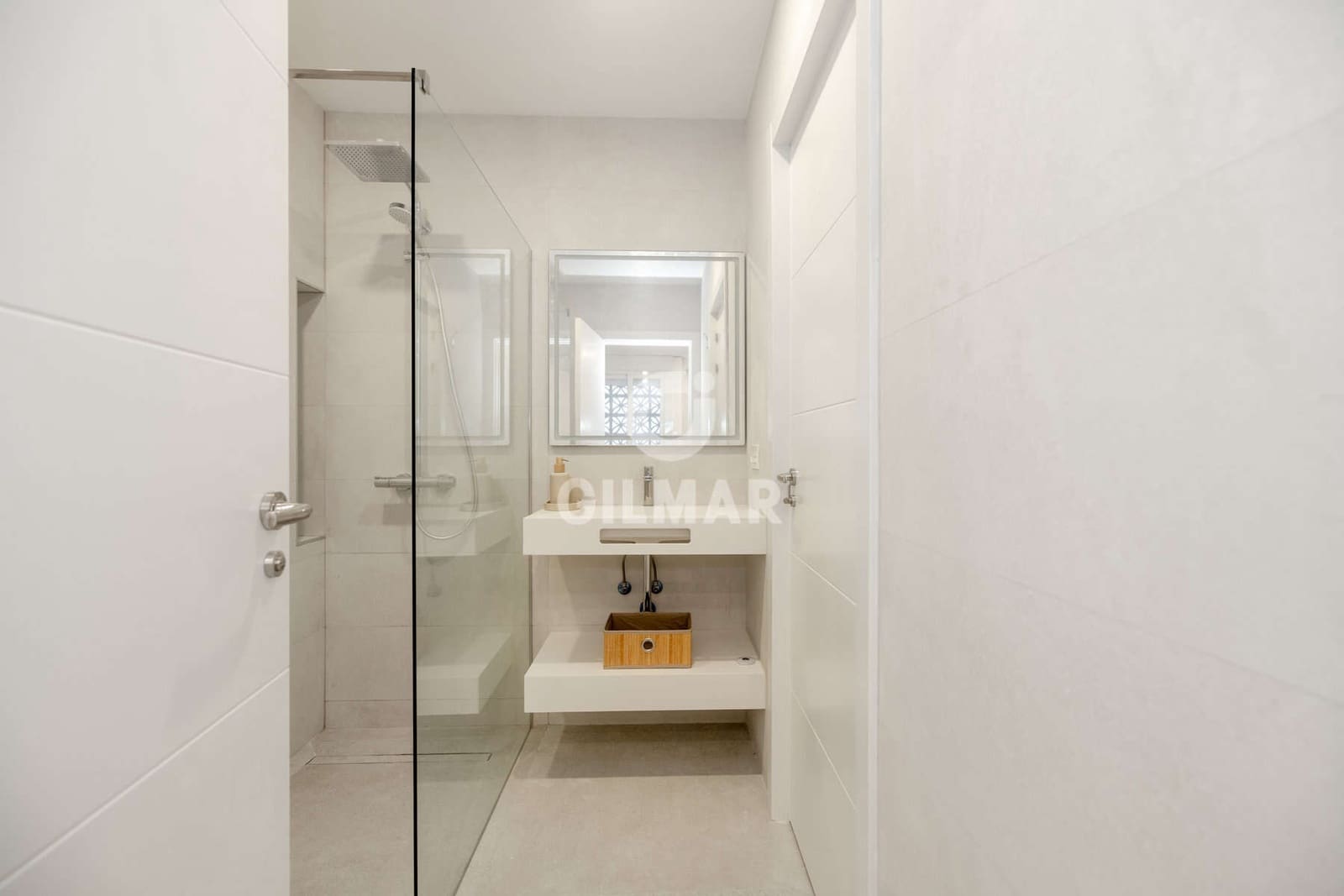 2 quarto Apartamento para venda em Estepona - 895 000 € (Ref: 9583185)