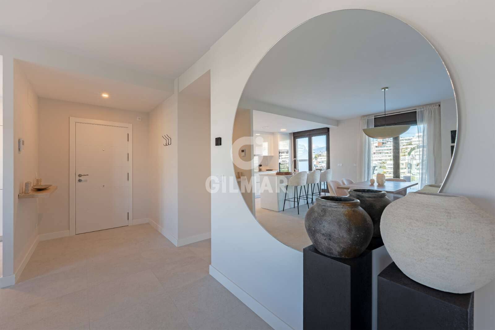 3 makuuhuone Kattohuoneisto myytävänä paikassa Estepona mukana uima-altaan 
autotalli - 975 000 € (Ref: 9583588)