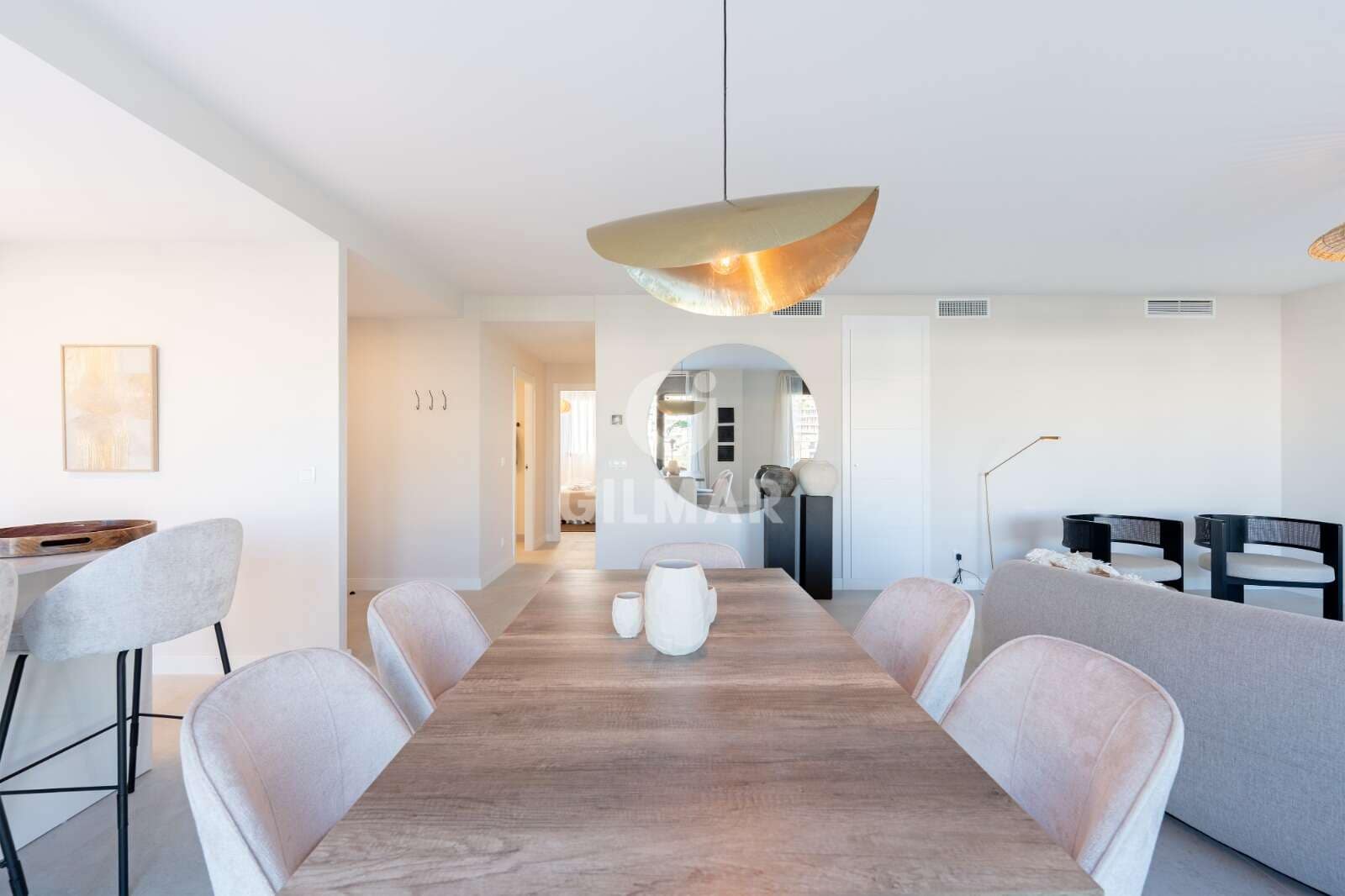 3 makuuhuone Kattohuoneisto myytävänä paikassa Estepona mukana uima-altaan 
autotalli - 975 000 € (Ref: 9583588)