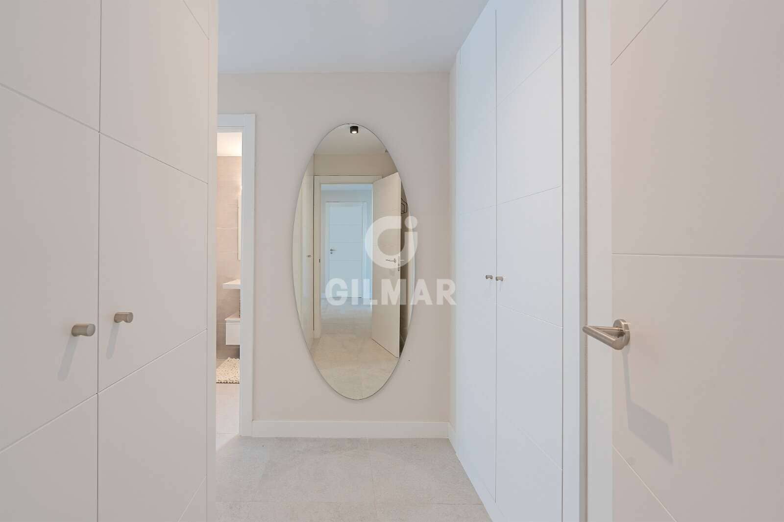 3 makuuhuone Kattohuoneisto myytävänä paikassa Estepona mukana uima-altaan 
autotalli - 975 000 € (Ref: 9583588)