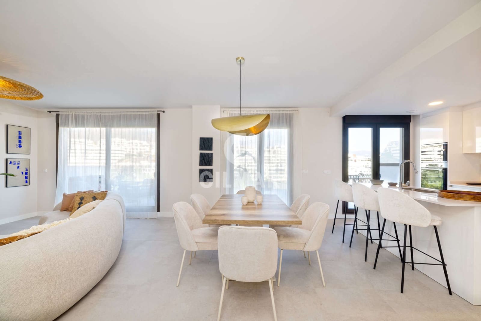 3 Zimmer Penthouse zu verkaufen in Estepona mit Pool Garage - 975.000 € (Ref: 9583588)