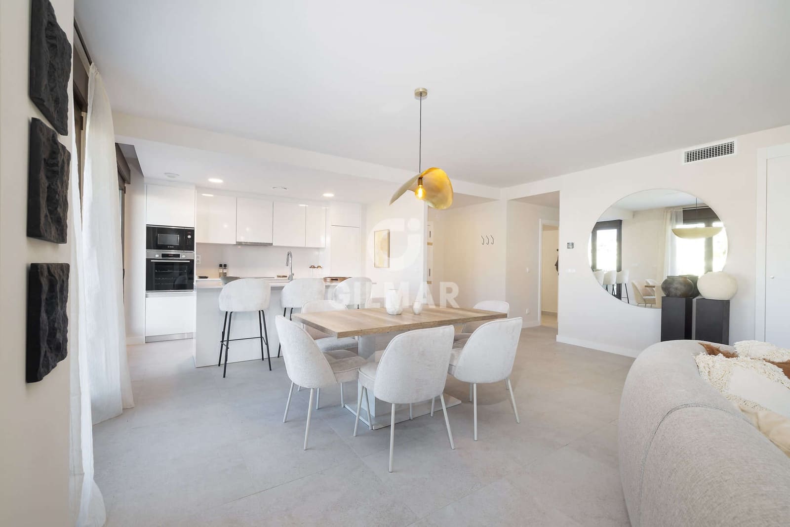 3 Zimmer Penthouse zu verkaufen in Estepona mit Pool Garage - 975.000 € (Ref: 9583588)