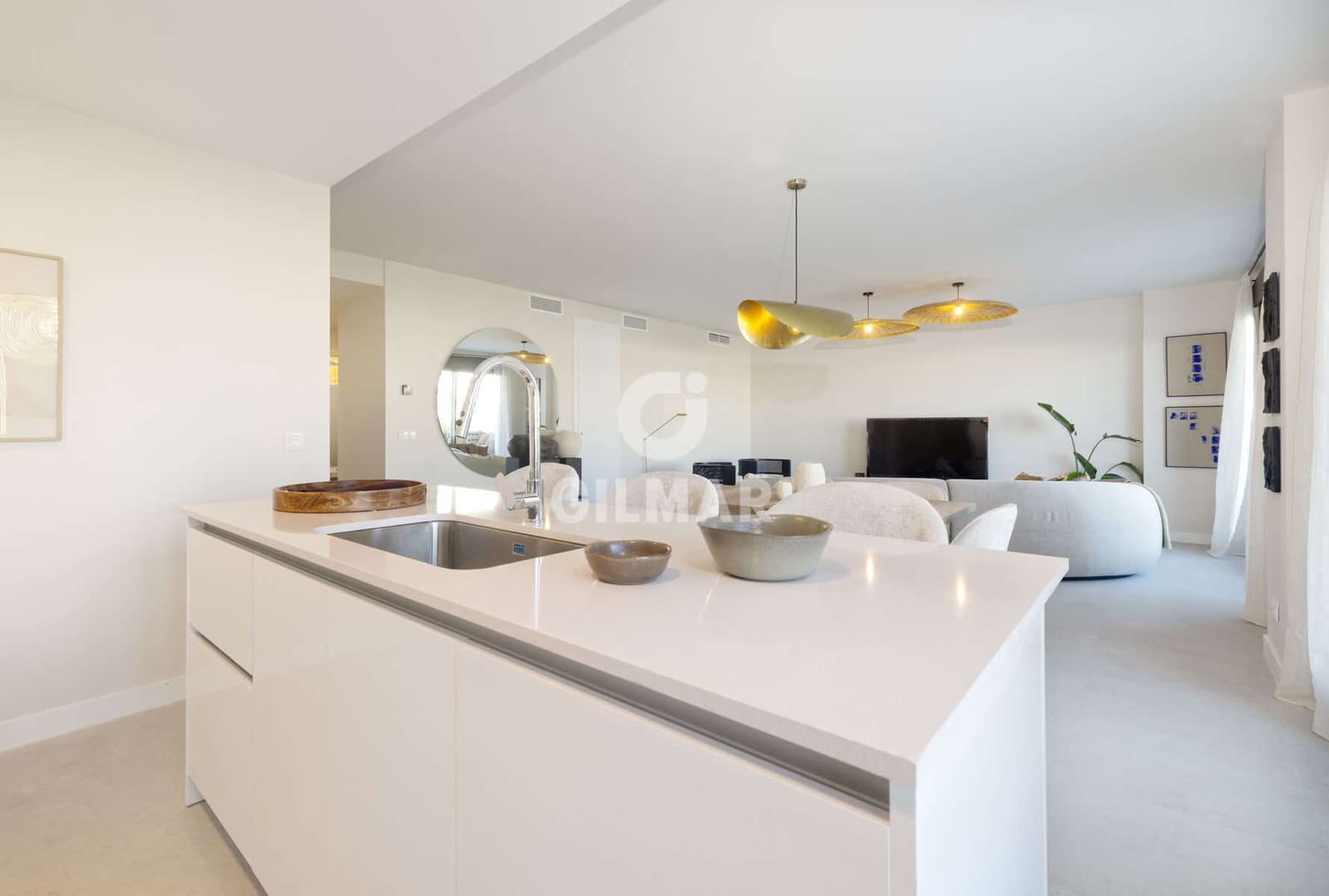 3 Zimmer Penthouse zu verkaufen in Estepona mit Pool Garage - 975.000 € (Ref: 9583588)