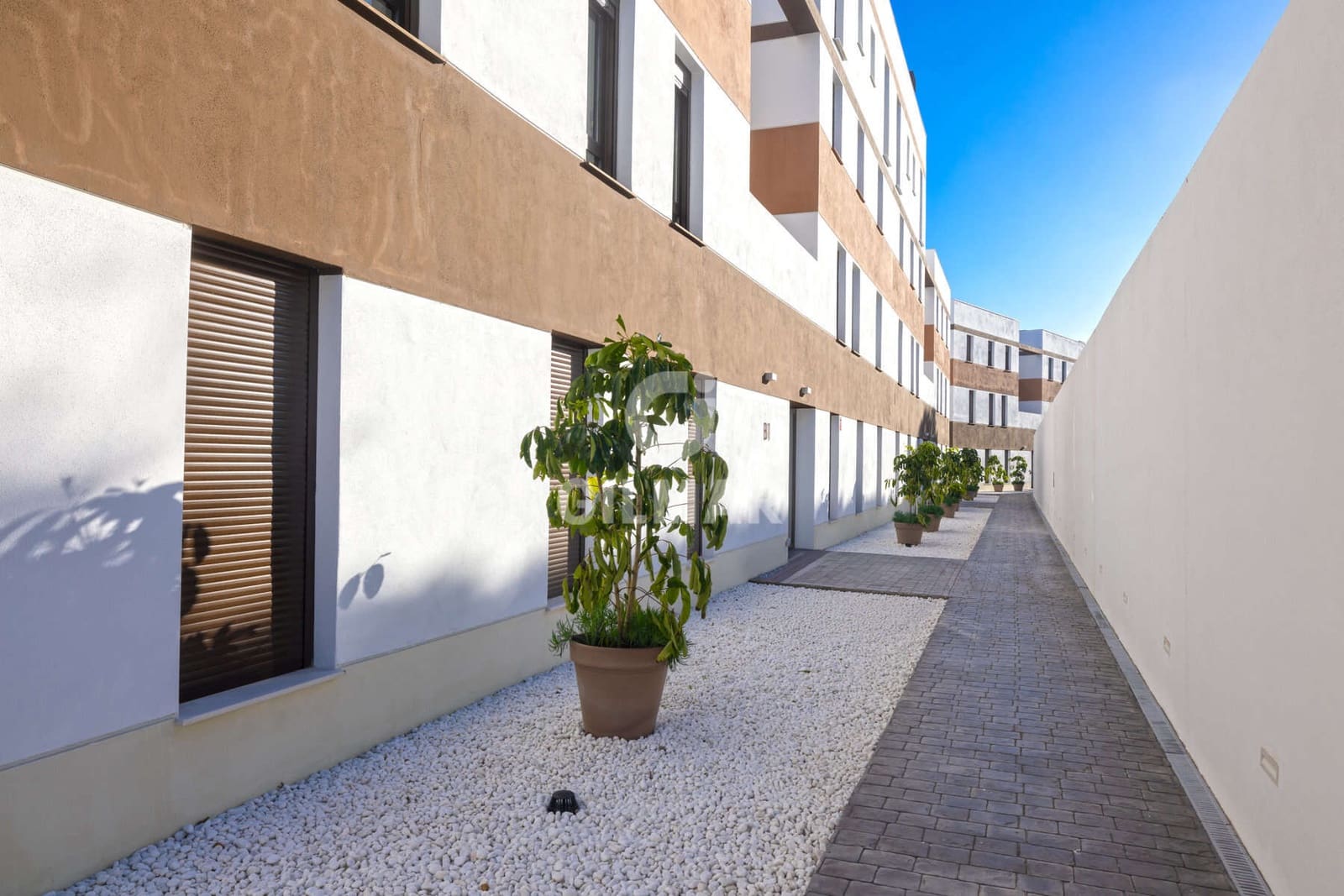 3 Zimmer Penthouse zu verkaufen in Estepona mit Pool Garage - 975.000 € (Ref: 9583588)