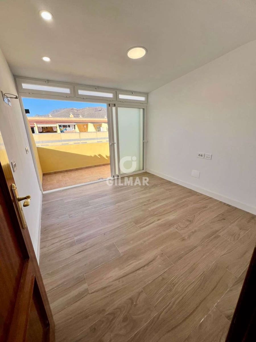 3 chambre Appartement à vendre à Valle de San Lorenzo avec garage - 290 000 € (Ref: 9585036)