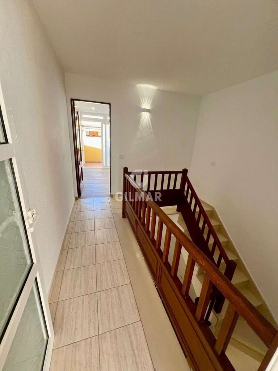 3 chambre Appartement à vendre à Valle de San Lorenzo avec garage - 290 000 € (Ref: 9585036)