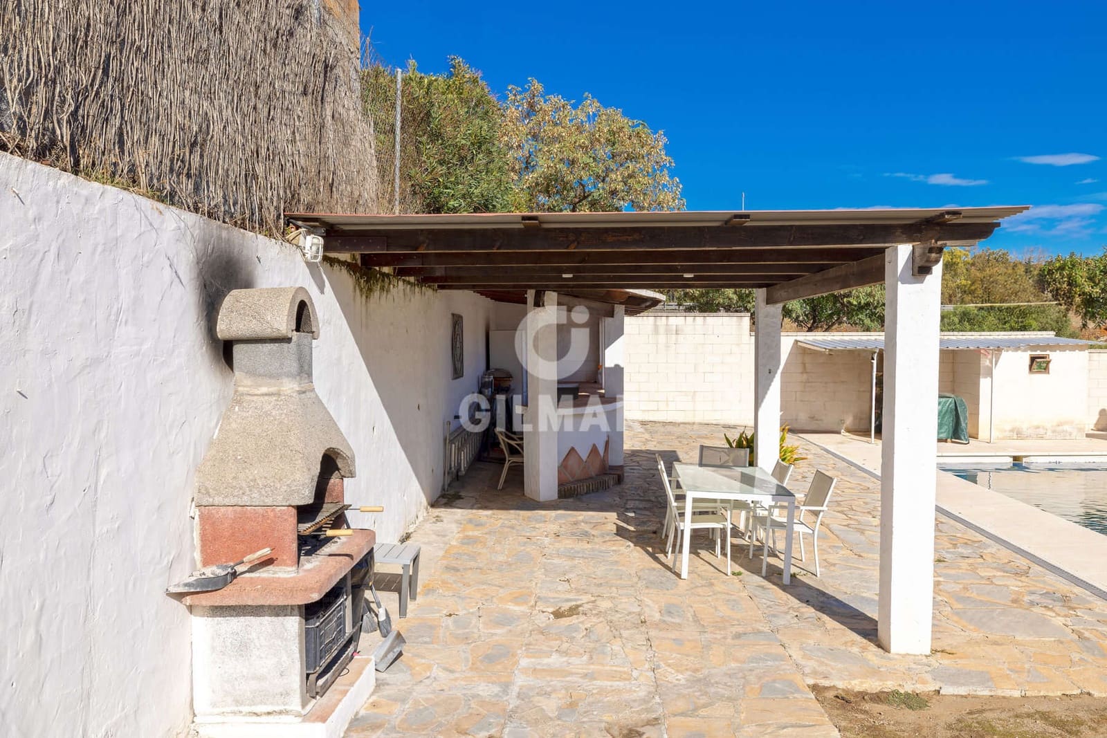 4 sovrum Villa till salu i Estepona med pool garage - 1 700 000 € (Ref: 9592095)