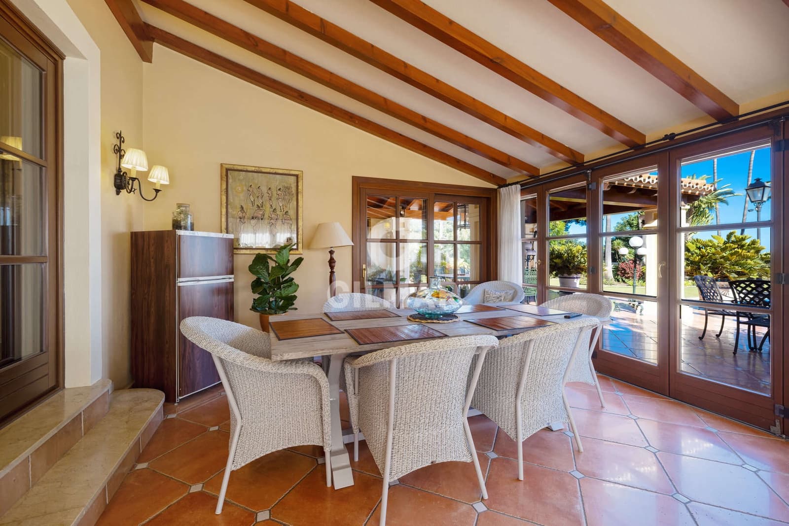 5 bedroom Villa for sale in Estepona with pool - € 4,200,000 (Ref: 9592097)