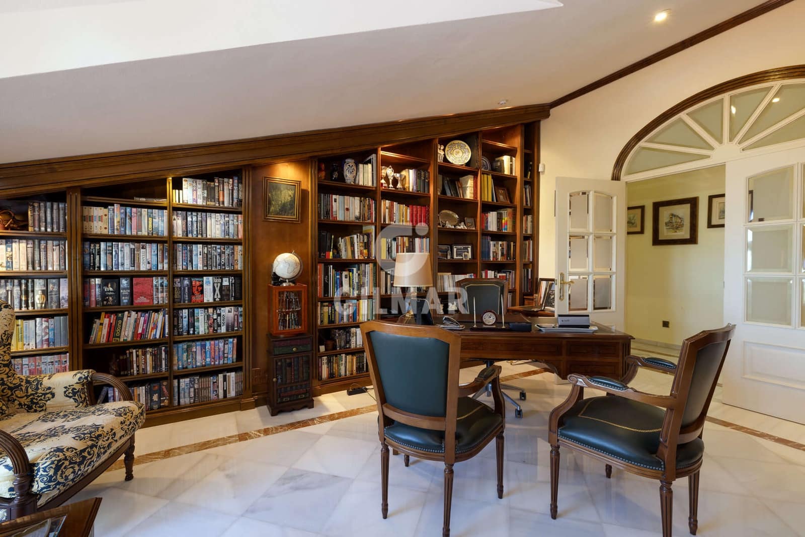 5 bedroom Villa for sale in Estepona with pool - € 4,200,000 (Ref: 9592097)