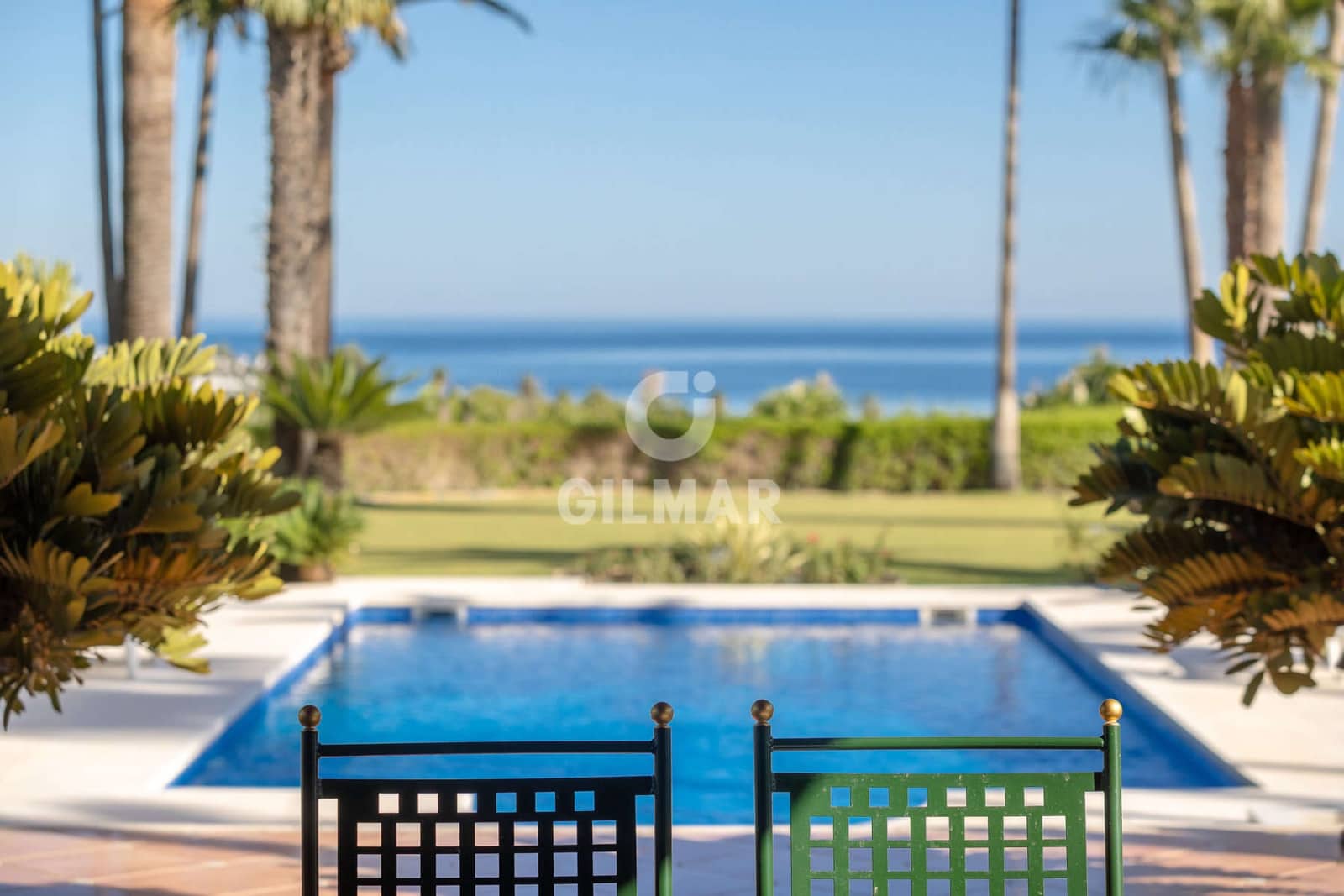 5 bedroom Villa for sale in Estepona with pool - € 4,200,000 (Ref: 9592097)
