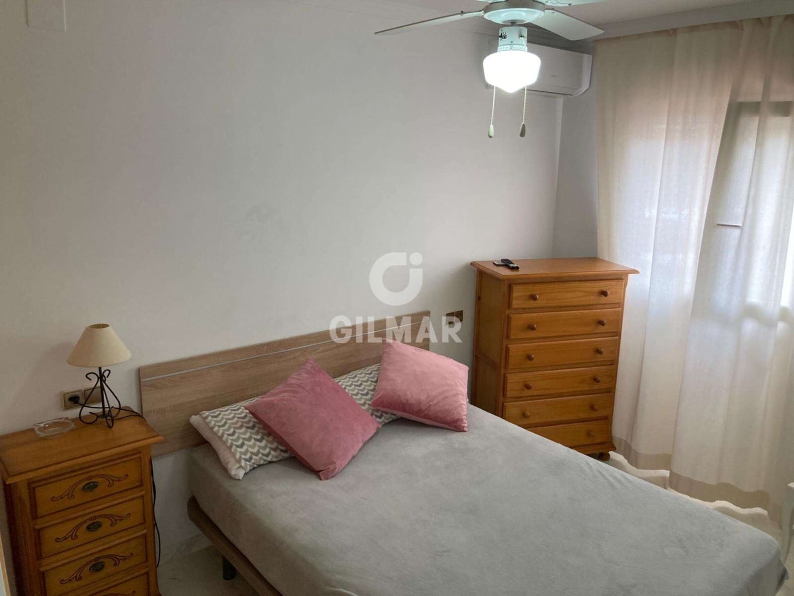 3 makuuhuone Asunto myytävänä paikassa Estepona mukana uima-altaan 
autotalli - 309 000 € (Ref: 9596468)