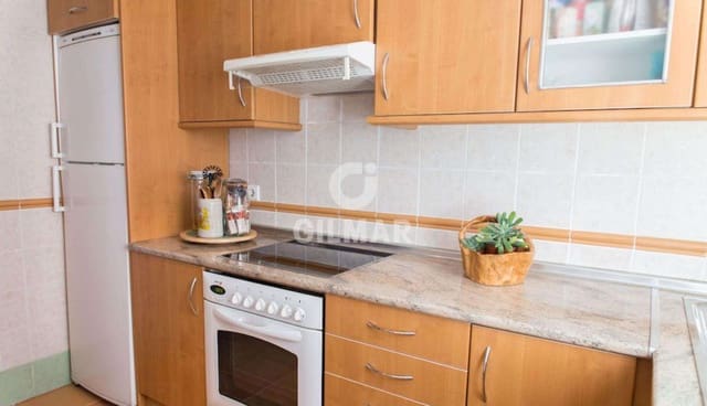 3 Zimmer Penthouse zu verkaufen in La Duquesa / Puerto de la Duquesa, Manilva mit Pool Garage - 375.000 € (Ref: 9599816)