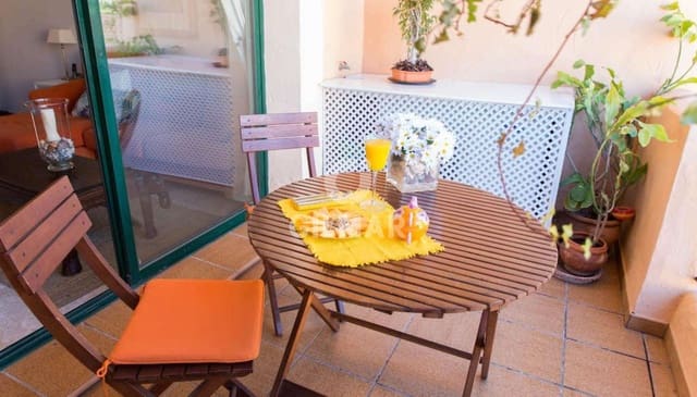 3 Zimmer Penthouse zu verkaufen in La Duquesa / Puerto de la Duquesa, Manilva mit Pool Garage - 375.000 € (Ref: 9599816)