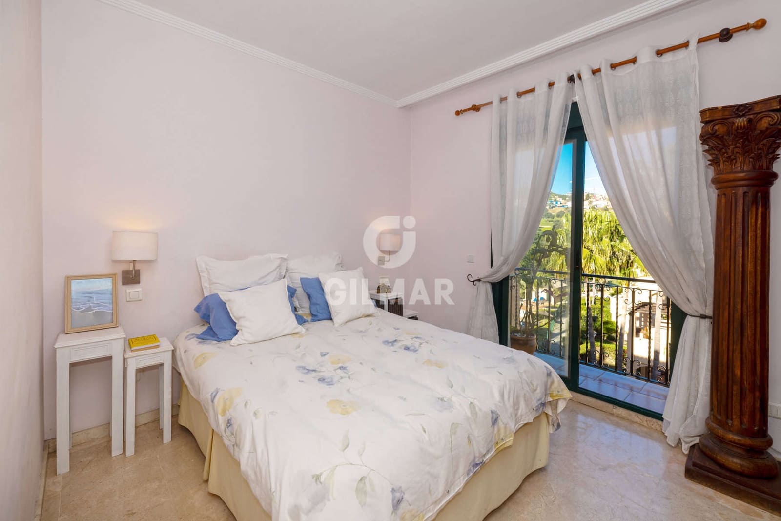 3 bedroom Penthouse for sale in La Duquesa / Puerto de la Duquesa with pool garage - € 375,000 (Ref: 9599816)