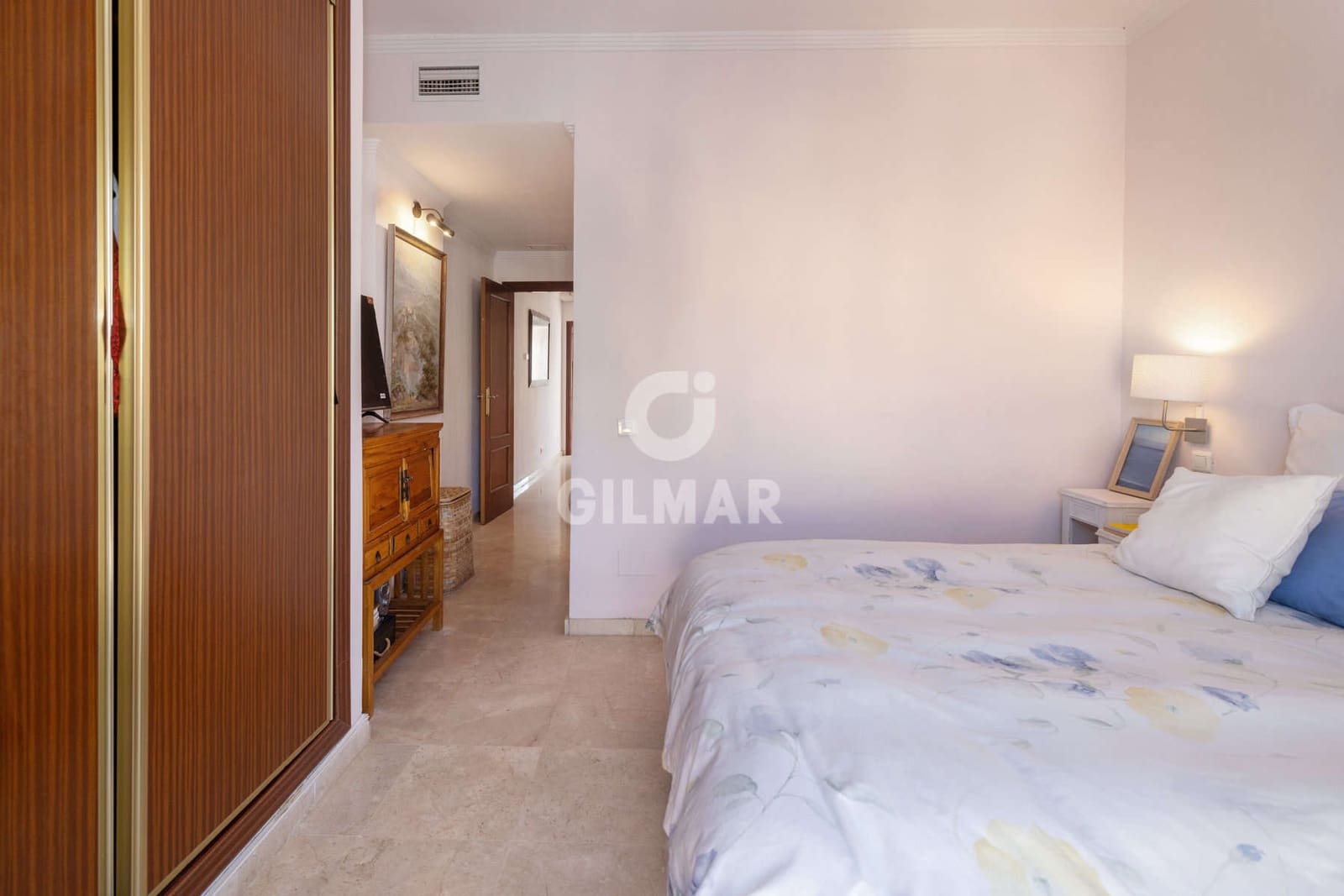 3 bedroom Penthouse for sale in La Duquesa / Puerto de la Duquesa with pool garage - € 375,000 (Ref: 9599816)