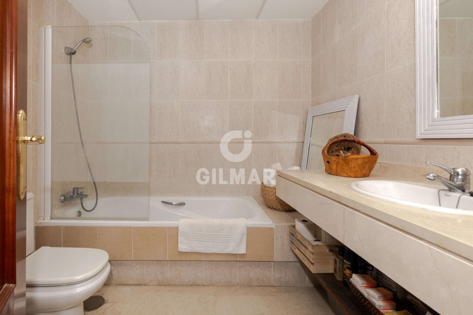 3 bedroom Penthouse for sale in La Duquesa / Puerto de la Duquesa with pool garage - € 375,000 (Ref: 9599816)