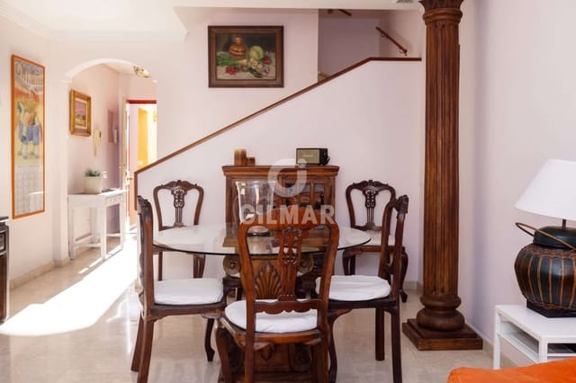 3 soverom Penthouse til salgs i La Duquesa / Puerto de la Duquesa, Manilva med svømmebasseng garasje - € 375 000 (Ref: 9599816)