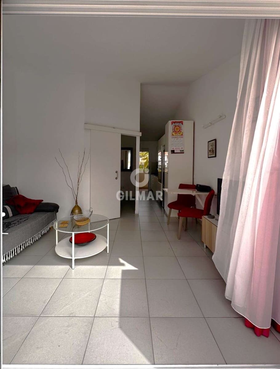 1 soveværelse Lejlighed til salg i Playa de las Americas med garage - € 220.000 (Ref: 9603483)