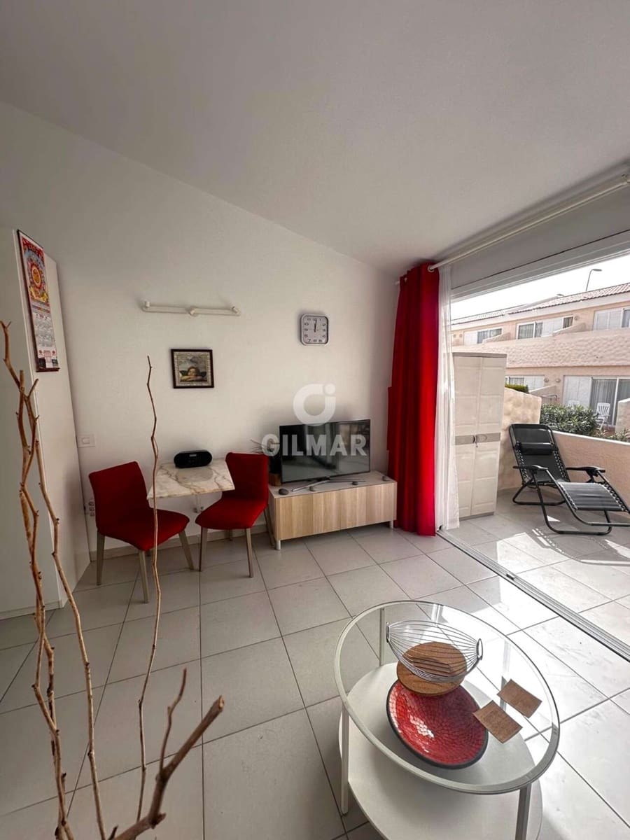 1 soveværelse Lejlighed til salg i Playa de las Americas med garage - € 220.000 (Ref: 9603483)