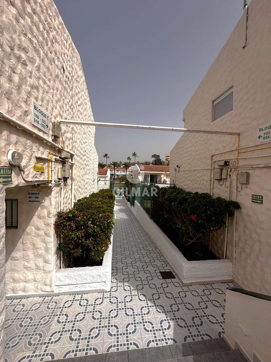 1 soveværelse Lejlighed til salg i Playa de las Americas med garage - € 220.000 (Ref: 9603483)