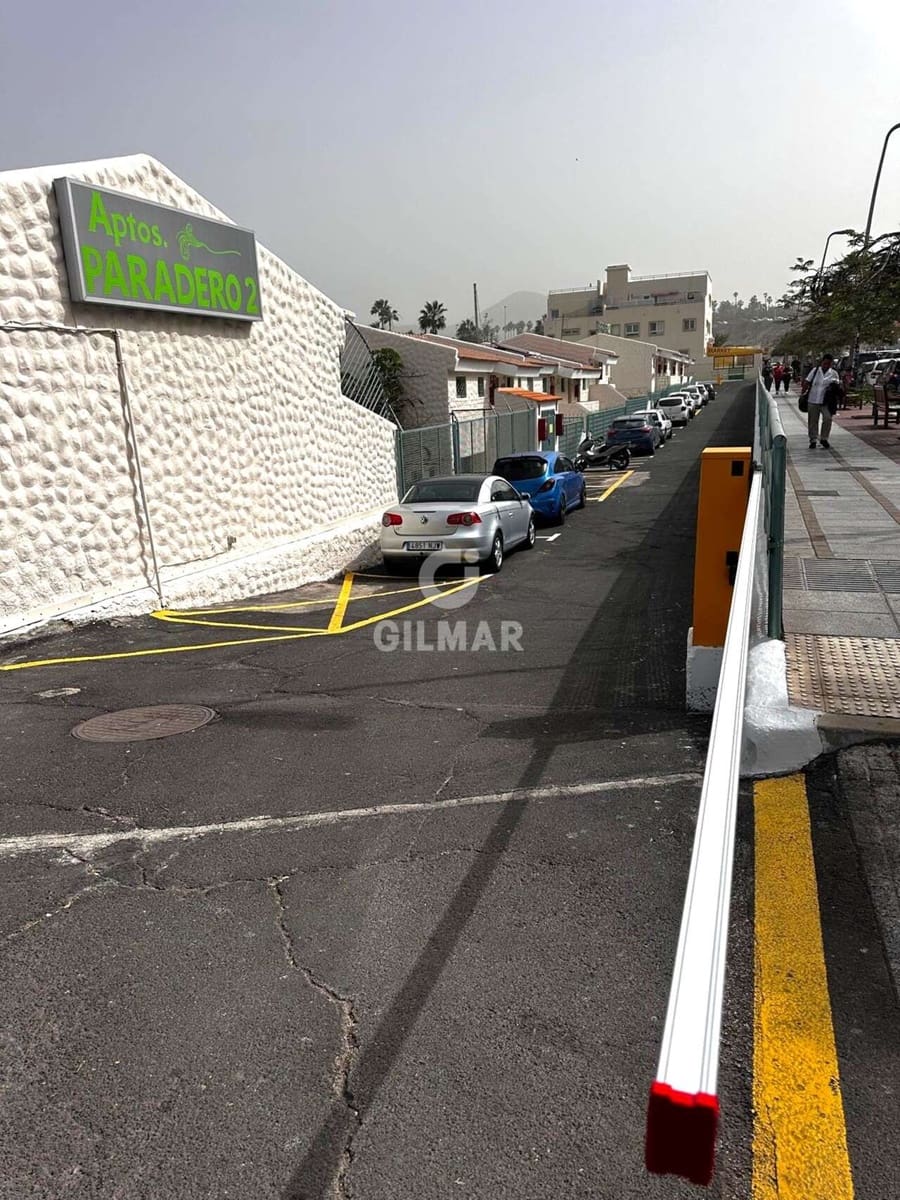 1 soveværelse Lejlighed til salg i Playa de las Americas med garage - € 220.000 (Ref: 9603483)